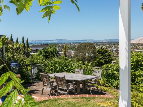 9 Enfield Road, Napier Hill