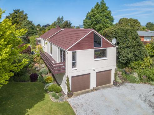 11 Lynas Street, Outram