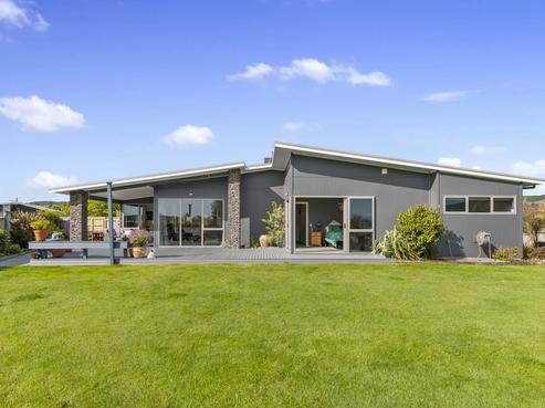 13 Montgomery Crescent, Kinloch