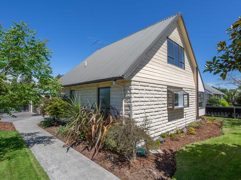 9 Eders Road, Woodend