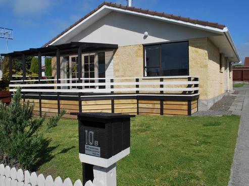10B Arnold Grove, Paraparaumu Beach