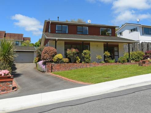 14 Tapestry Grove, Silverstream