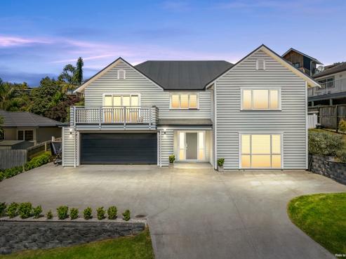 18 Coralsea Way, Arkles Bay