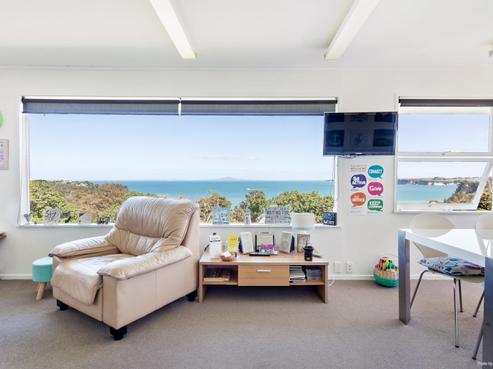 6 Wade River Road, Arkles Bay