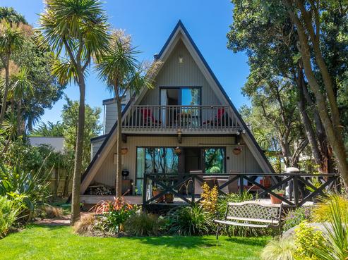 59A Rocking Horse Road, Southshore