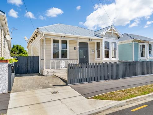16 Heretaunga Street, Petone