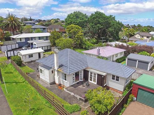 52 Gordon Avenue, Milford
