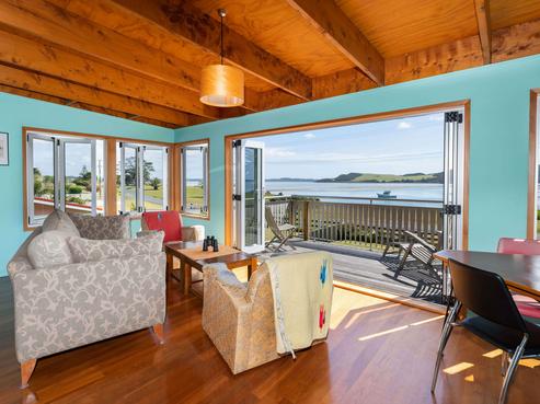 42A Waterfront Road, Pukenui