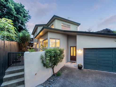 2/139 Nile Road, Milford