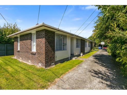 2/156 Knights Road, Lower Hutt