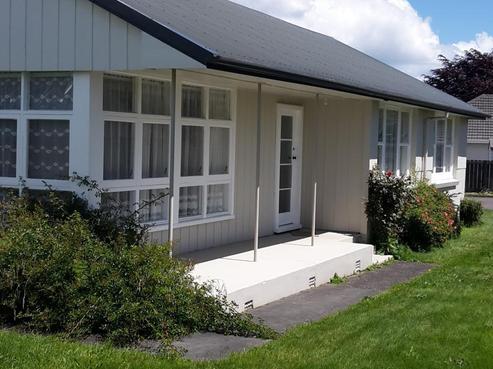 3 Fire Station Lane, Trentham