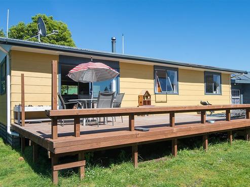8B Turama Road, Fairy Springs