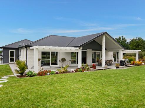 10 Summerfield Way, Parahaki