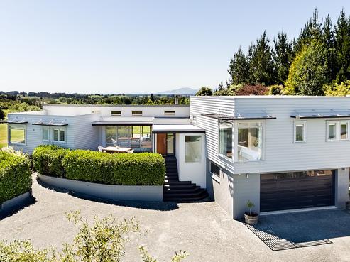 31 Redwood Park Road, Redwood Valley