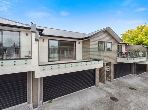 2/287 Ulster Street, Whitiora