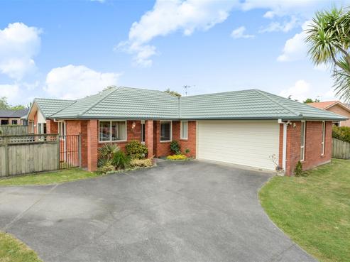 3 Lansbury Court, Rototuna North