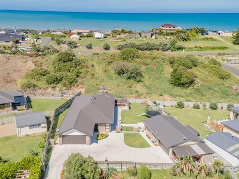 16 Golf Vue Place, Castlecliff