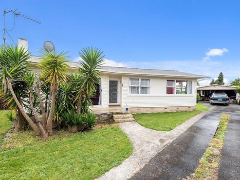 16 Betley Crescent, Fairview Downs