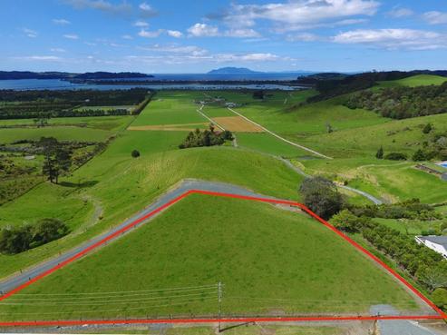 309 Takatu Road, Tawharanui Peninsula