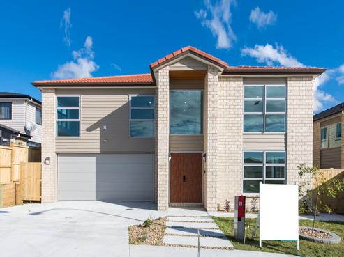 9 Tinaku Road, Flat Bush