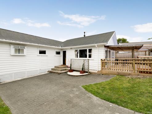 41A Brian Crescent, Stanmore Bay
