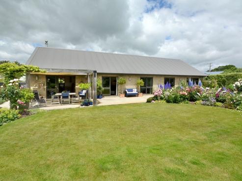 52 Holyhead Street, Outram