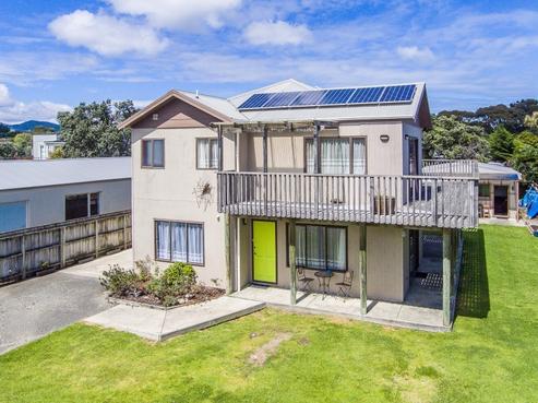 22A Rauparaha Street, Waikanae Beach
