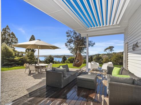 11 Beach Street, Sandspit
