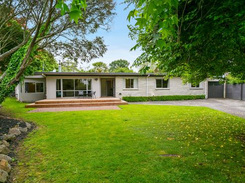 4 Gordon Place, Leamington
