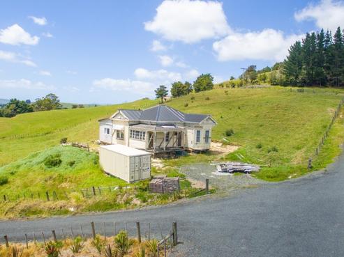 56 Bellevue Way, Otaika