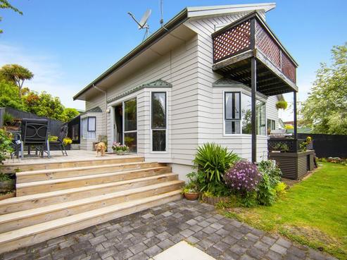 2/27 Sunset Street, Hilltop