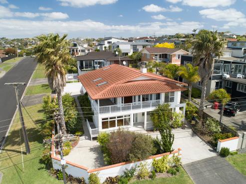 19 Beechwood Road, Rothesay Bay