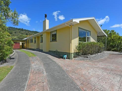 36B Field Street, Silverstream