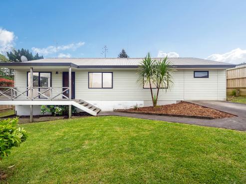 84 Trias Road, Totara Vale