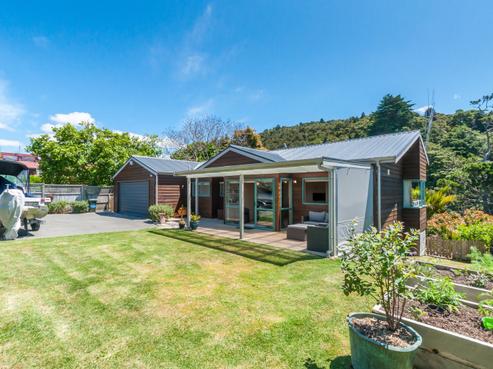 2B School Lane, Regent