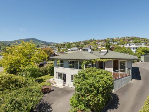 21 Cawthron Crescent, Annesbrook