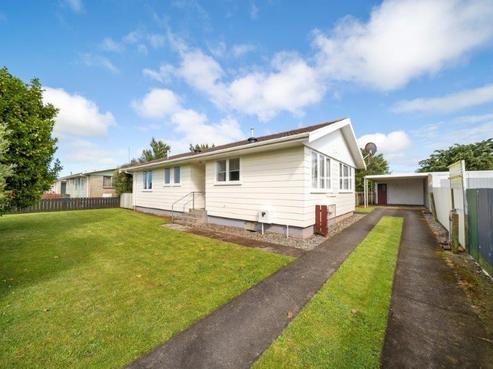 17 Koromiko Avenue, Hawera