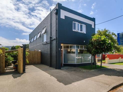 11 Kensington Avenue, Petone
