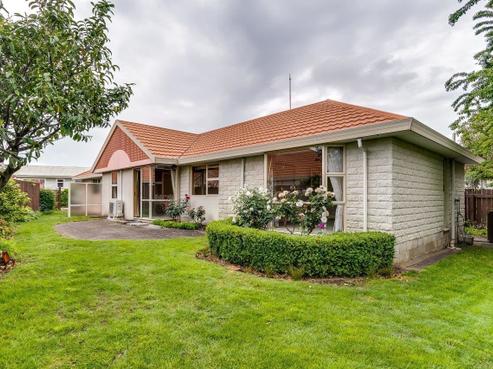 2/36 Napier Road, Havelock North