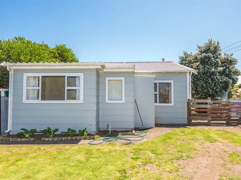 27 Karewa Street, Castlecliff