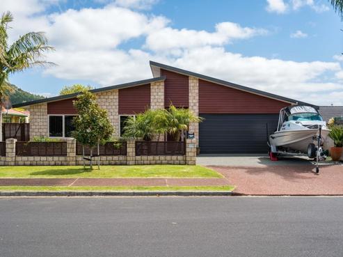 13A Chatsfield Place, Kamo