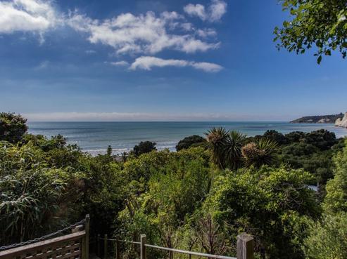 18 Cathedral Road, Gore Bay