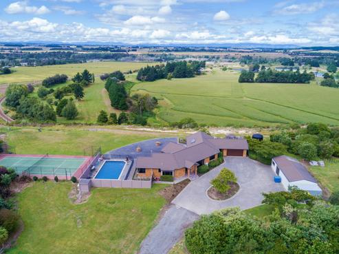 4452A Kakariki Road, Bulls