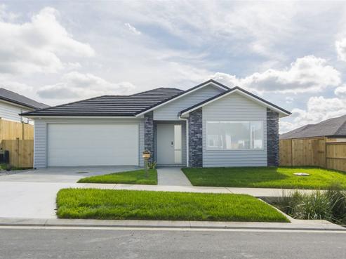 5 Papa Orchard Drive, Kumeu