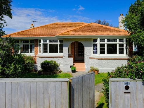 141 Forbury Road, Saint Clair