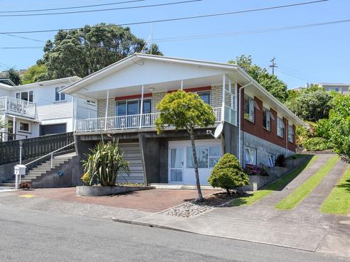 8 Mount View Place, Spotswood