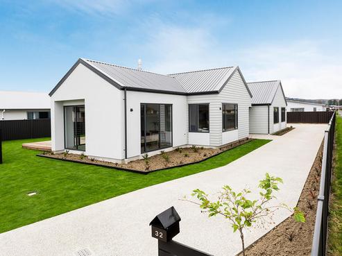 32 Anderton Crescent, Mosgiel