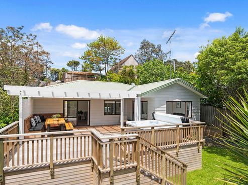 2/103 Carlisle Road, Torbay