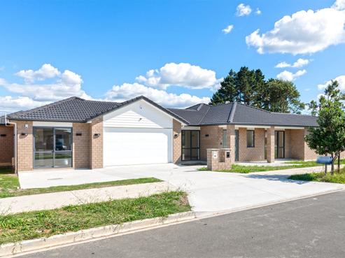 48 Pohutukawa Parade, Riverhead