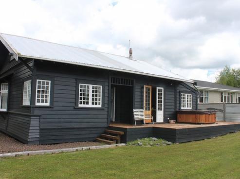 28 Piwari Street, Ohakune